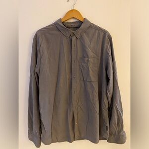 REI Co-Op Trail Shirt Medium Mens Gray Button Up Nylon Stretch Long Sleeve Sz XL